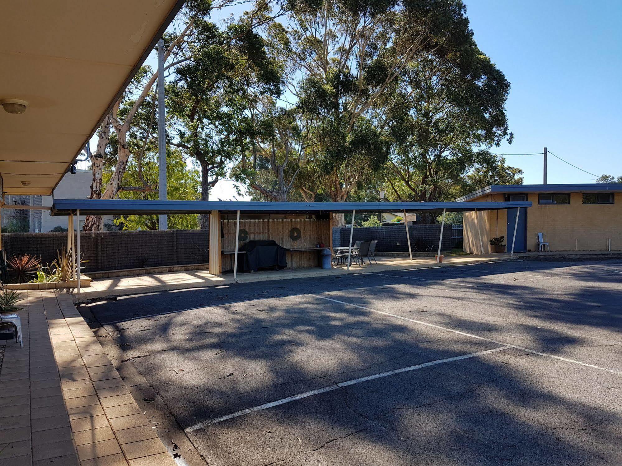 Motel Traralgon Eksteriør billede