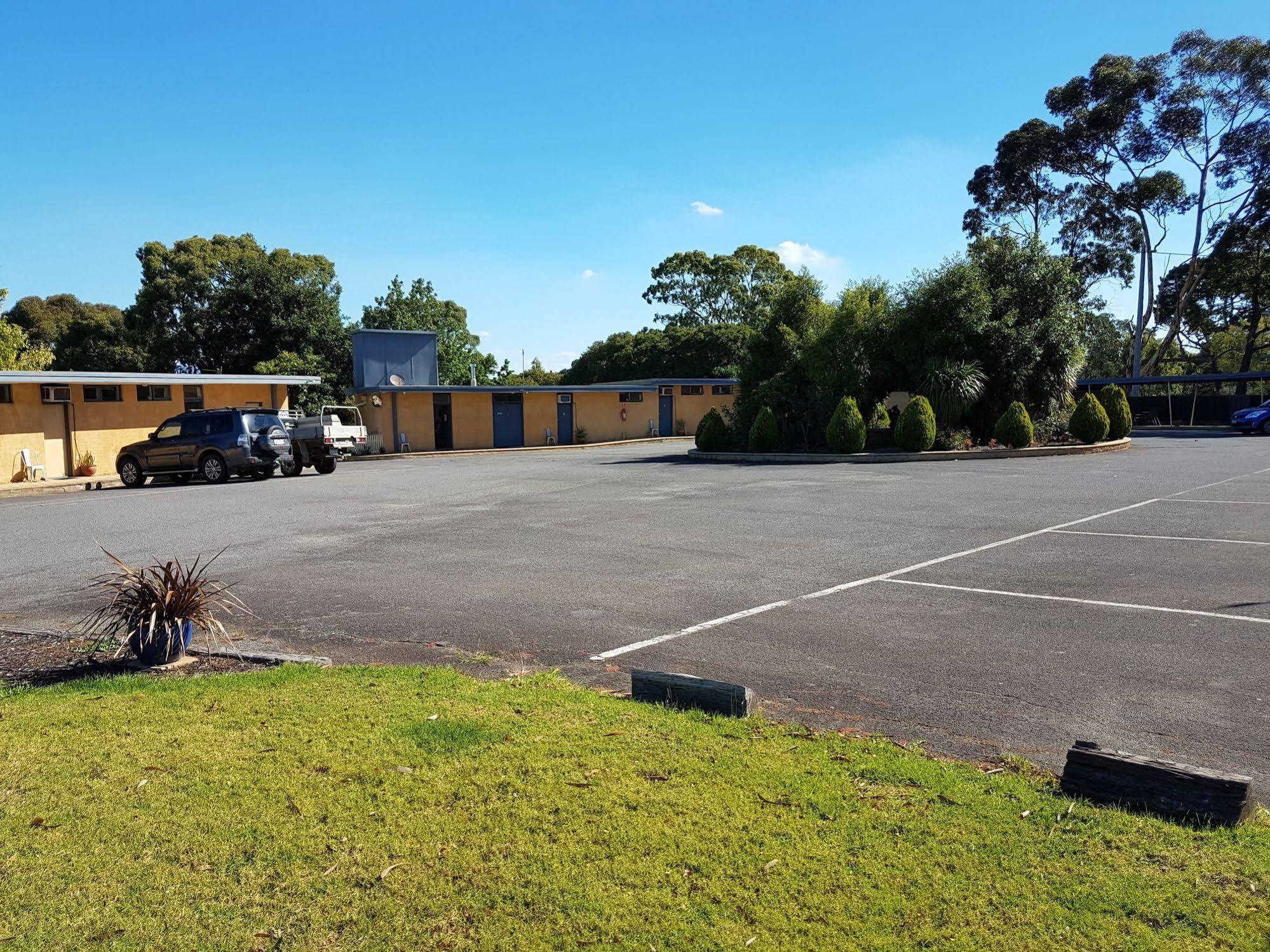 Motel Traralgon Eksteriør billede
